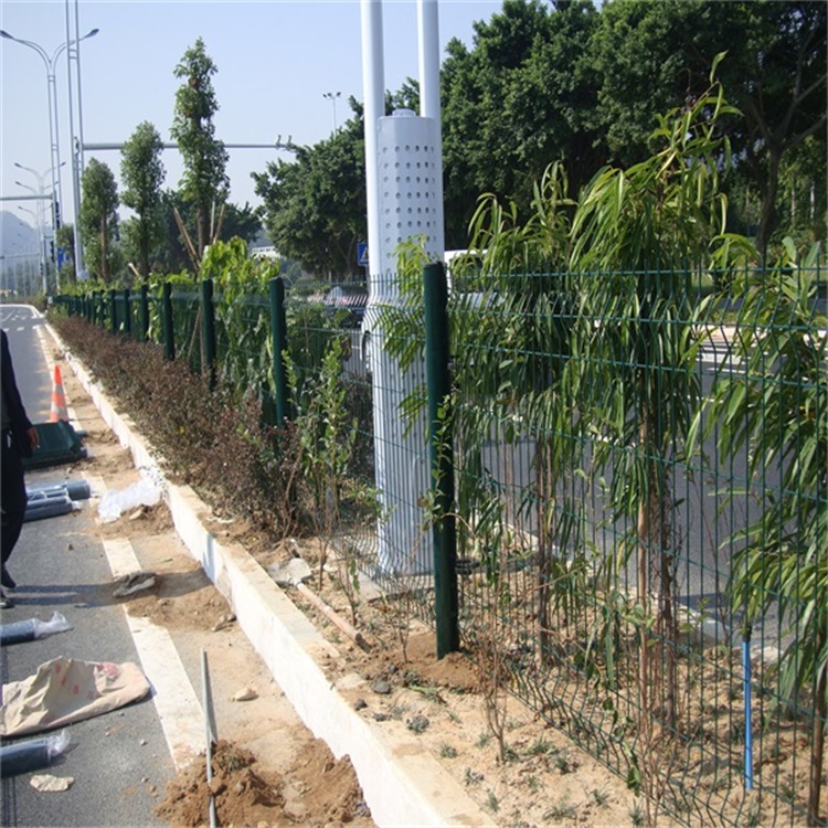 道路綠化帶護(hù)欄網(wǎng)